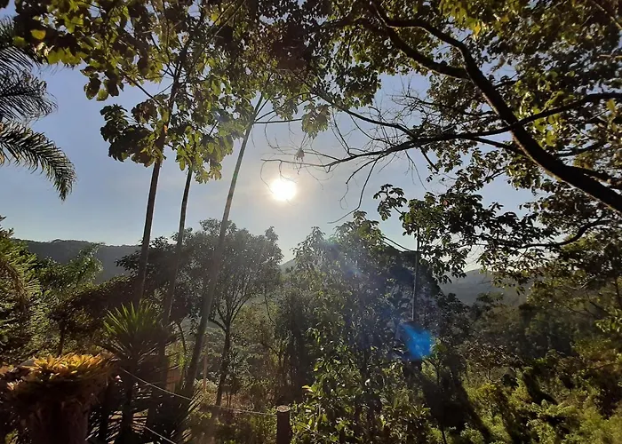 Chale Pakere Bellavista - Visao Magnifica Do Vale E Montanhas A Mais De Mil Metros De Altitude, Wi-Fi, Sauna, Piscina E Agua De Nascente