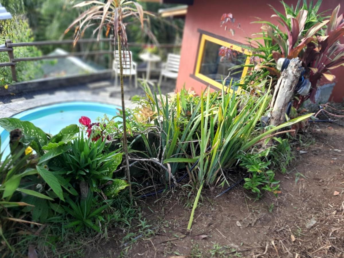 Chalet Chale Pakere Bellavista: Mountain Retreat With Panoramic Valley Views *