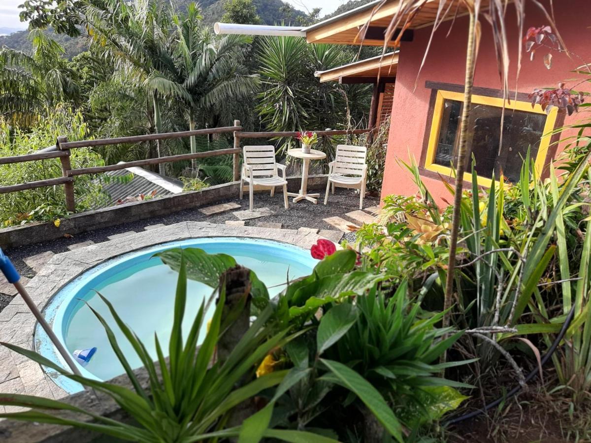 Chalet Chale Pakere Bellavista: Mountain Retreat With Panoramic Valley Views